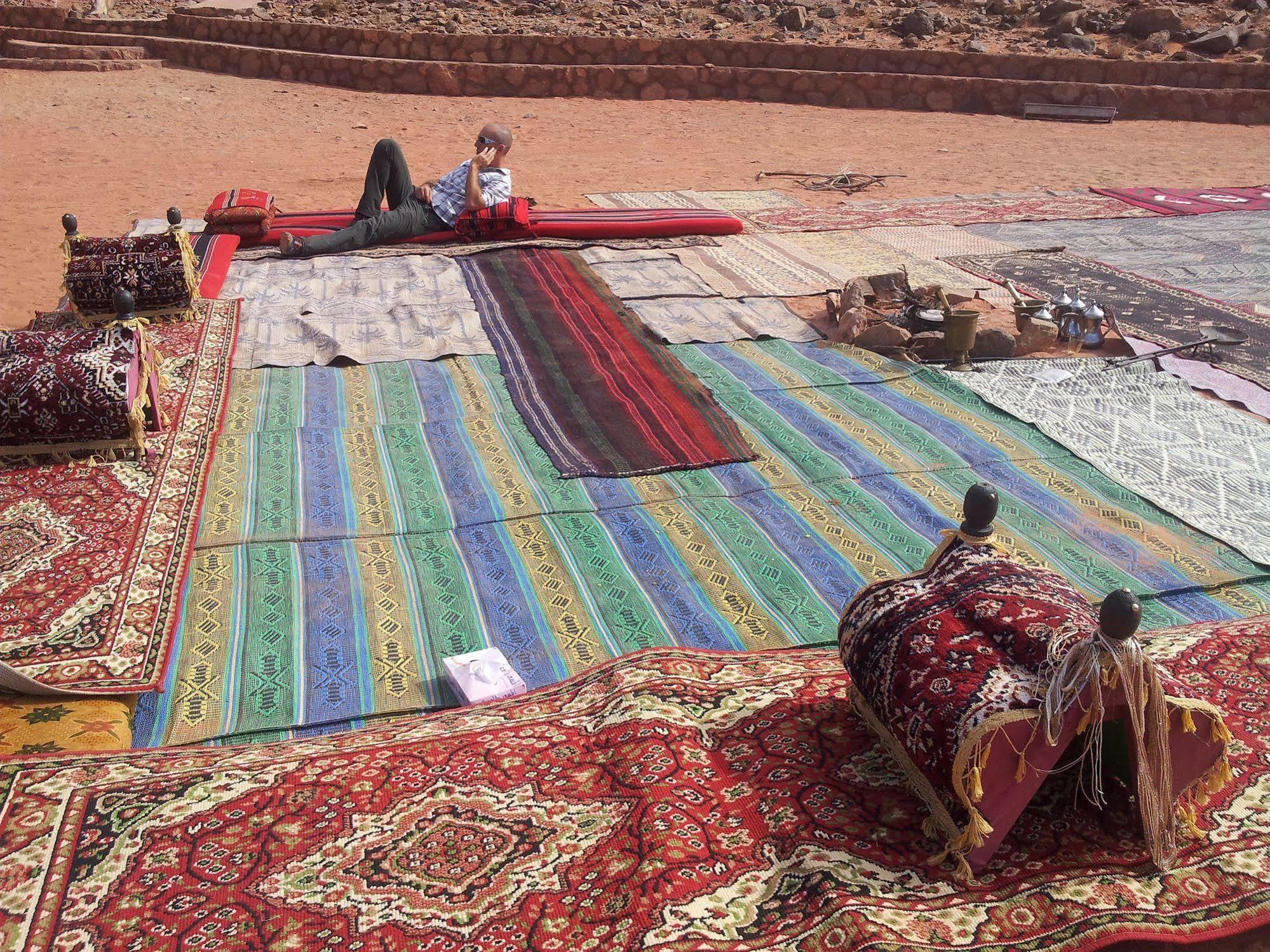 Wadi Rum Caravan Camp Bagian luar foto